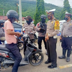 Satlantas Polres Sumbawa Barat Gelar Razia Operasi Zebra Rinjani 2021 di Sejumlah Tempat