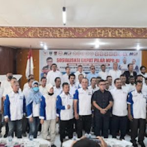 Ketua Umum DPP MOI Rudi Sembiring Kukuhkan DPW Sumbar dan Lantik DPC MOI se-Sumatera Barat