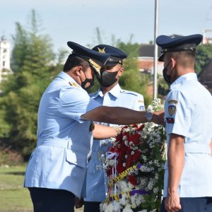 Kaskogartap II/Bandung menghadiri Ziarah rombongan dalam rangka HUT TNI AU ke-76