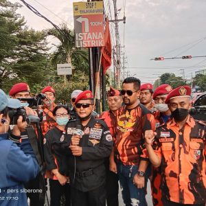 Koti Mahatidana Pemuda Pancasila MPC Kota Semarang Berbagi Takjil 1020 Bungkus