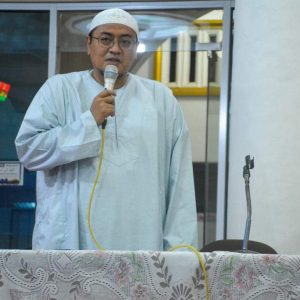Wabup Richi Aprian Pimpin Bikers Subuhan Shalat Subuh Berjamaah di Masjid Raya Rambatan
