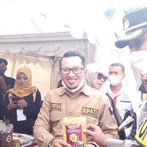 Bupati Eka Putra Buka Nasional Festival OKE OC Winner Indonesia