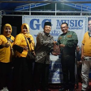 Bupati Eka Putra “KOPISAKAREK” Dengan Perantau Sumanik