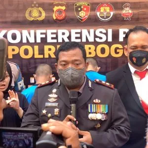 Dua Pelaku Penyalahgunaan BBM Solar Bersubsidi di Ungkap Polres Bogor