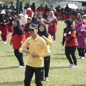 Dorong Masyarakat Sehat, Bupati Limapuluh Kota Buka Lomba Senam Mungo Sehat
