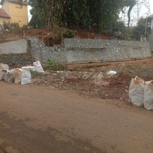 Proyek TPT Diwilayah Kelurahan Sukaresmi Tidak Transparan