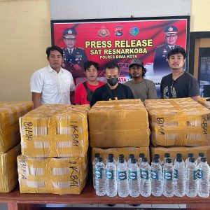 Jelang Nataru, Tim Cobra Alpha Gagalkan Jual Edar 520 Botol Arak Bali