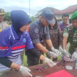 Konferensi Pers Capaian Kinerja Polres Sumbawa Barat Selama 1 Tahun Perlu di Acungi Jempol