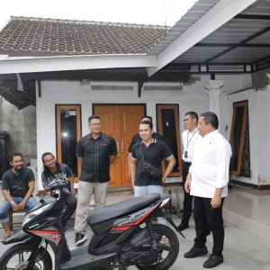 Dirreskrimum Polda NTB Kembalikan BB Kepada Pemilik Berupa Satu unit Sepeda Motor 