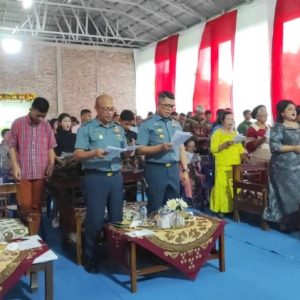 TNI AL, Keluarga Besar Umat Kristiani Lanal Tanjung Balai Asahan Laksanakan Ibadah Bersama Rayakan Natal