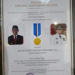 Sutan Riska Terima Penghargaan Tingkat Nasional dari Kemendes