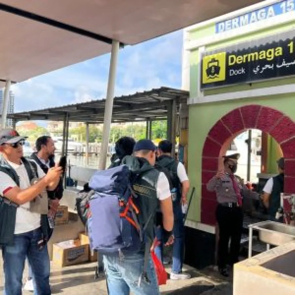 Minggu Pagi, Sat Pam Obvit Gelar Pengamanan Dermaga Keberangkatan Marina