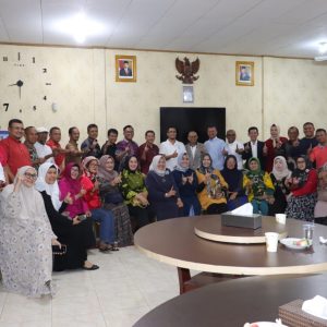 Penjabat Wali Kota Payakumbuh Rida Ananda bersilaturahmi dan beraudiensi dengan ikatan alumni (ILUNI) SMPN 1 Payakumbuh