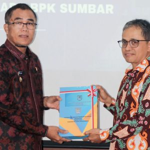 Pemko Payakumbuh Serahkan LKPD tahun 2022 ke BPK RI