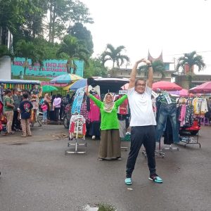 Ikut Geliatkan Olahraga, Wako Rida Ananda Senam Bersama Di Ngalau