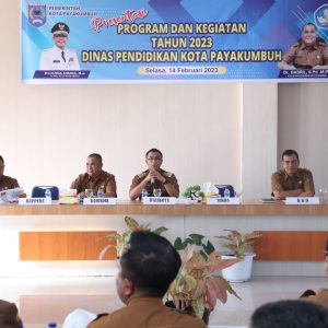 Wako Rida Ananda Rapat Dengan Insan Pendidikan, Ingatkan Serapan Anggaran
