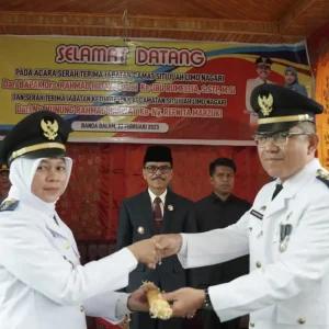 Sertijab Camat SIMONA, Bupati : Camat Harus Bersinergi dengan Forkopimca dan Nagari