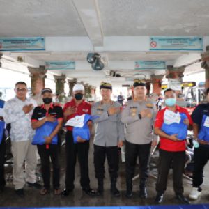 Jumat Curhat, Polda Bali Sosialisasikan Mudik Aman di Terminal Ubun