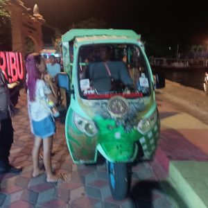 Ramai Wisatawan Patroli Malam Pulau Harapan Jaga Kondusifitas Wilayah