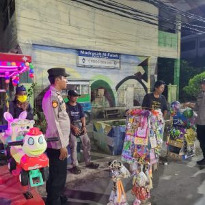 Patroli Malam Polsek Kepulauan Seribu Cegah Tindak Kriminal di Wilayah