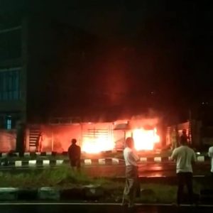 Sebuah Kedai di Cibinong Terbakar Saat di Tinggal Pemiliknya Pergi Ke Pasar