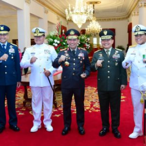 Instruksi Kapolri ke Jajaran: Pertahankan dan Perkuat Sinergisitas TNI-Polri