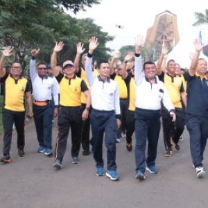 Kapolda Metro Jaya dan PJU Olahraga Bersama Jajaran Puspomal