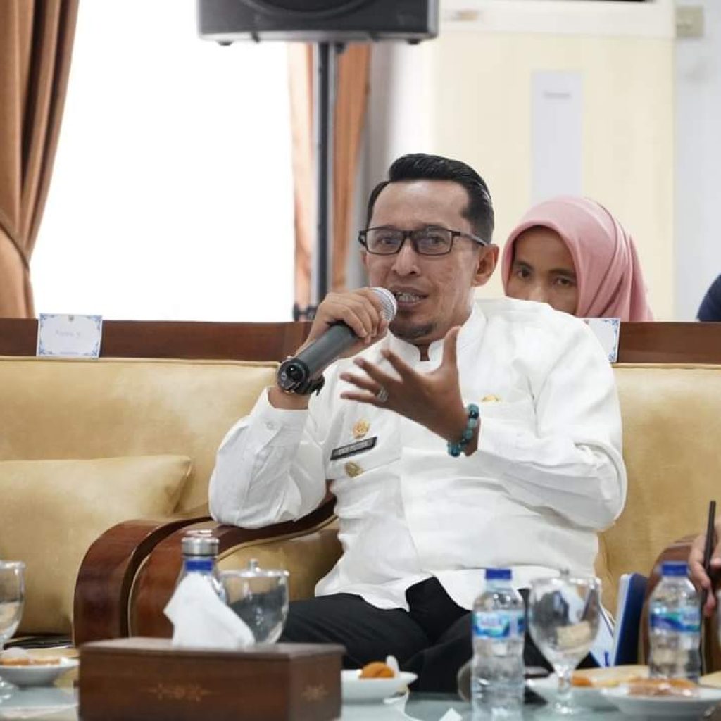 Audiensi bersama UP3 Payakumbuh, Bupati Eka Putra : Segera Lakukan PKS
