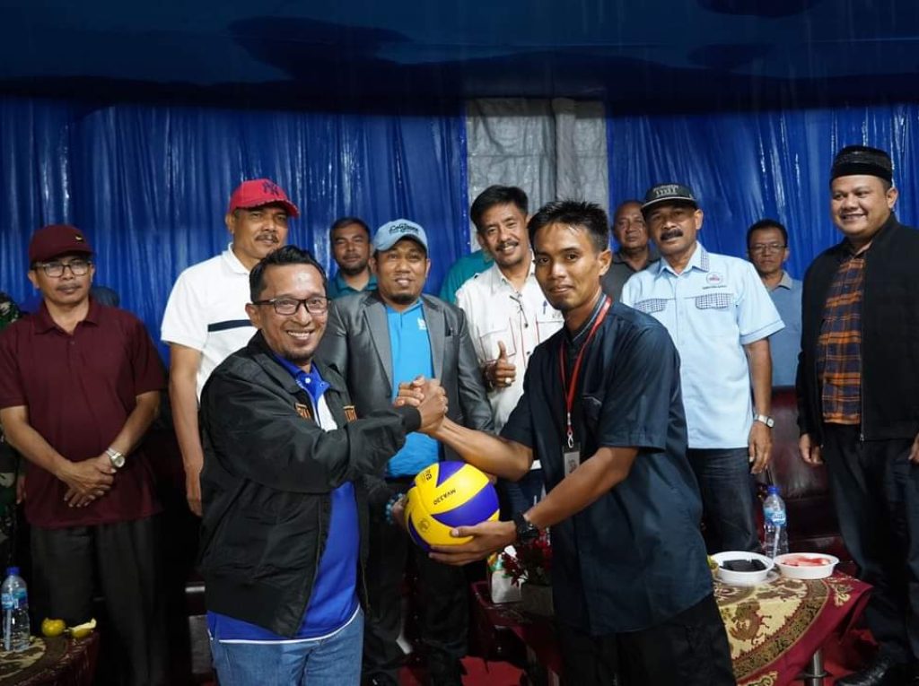 Siapkan Atlet Volly Pra Pon, BTC Cup V Batu Taba Resmi Dibuka Bupati Eka Putra