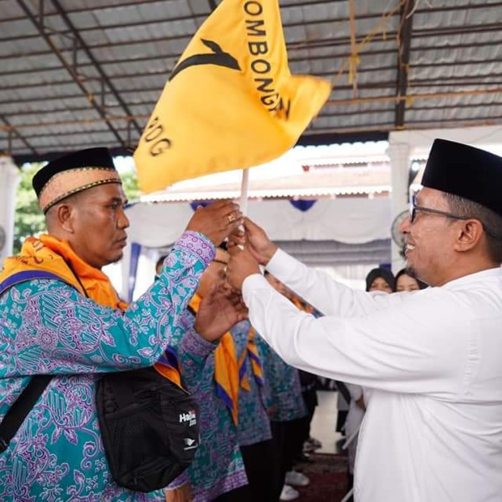 Bupati Eka Putra Sebut,  Semoga Kembali Dengan Gelar Haji Mabrur