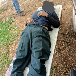 Pihak Kepolisian Olah TKP Atas Meninggalnya Seorang Pria di Sebuah Pos