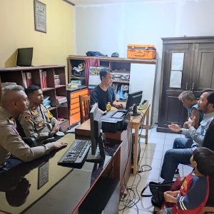 Beredar Video Keributan Dua  Warga di Tamansari Bogor Pihak Kepolisian Berhasil Mediasi Keduanya