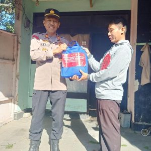 Gelar Kegiatan Bhakti Sosial Untuk Warga Masyarakat Polsek Cejeruk Menyambut Hari Bhayangkara Ke – 77 Tahun 2023