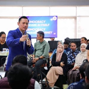 AHY Ajak Anak Muda Tidak Takut Bicara