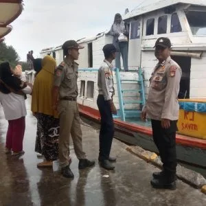 Polsek Kepulauan Seribu Utara Sampaikan Himbauan kepada Wisatawan