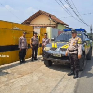 Polsek Ciampea Polres Bogor Laksanakan Patroli Siang Hari Antisipasi Gangguan Kamtibmas