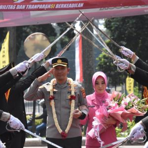 Kapolres Bogor Resmi Alami Pergantian, Usai Upacara Serah Terima Jabatan di Gelar Polres Bogor