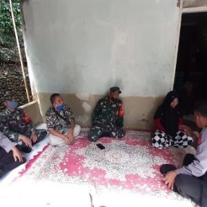 Lakukan Pencegahan Terkait TPPO dan Kamtibmas Polsek Cijeruk Bersama Danramil Wilayab Cijeruk Lakukan Mapping