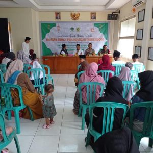 Bhabinkamtibma Melaksanakan Pendampingan Santunan Kepada Anak Yatim di Wilayah Hukjm Polsek Citeureup