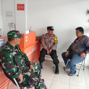 Dialogis Petugas Bhabinkamtibmas dan Bhabinsa Melalui Pesan Kamtibmas Wujud Kemitraan Kepada Warganya
