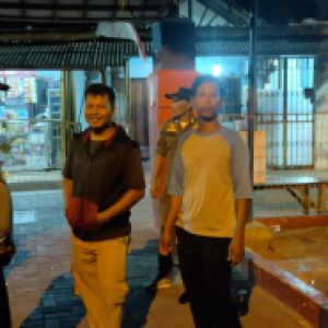 PolsubSektor Pulau Harapan Berhasil Cegah Potensi Guantibmas Melalui Patroli Malam Polri Presisi