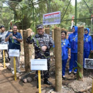 Dispotmaral Adakan Pelatihan Ketahanan Pangan Masyarakat Pesisir Serta Sosialisasi Budidaya Vanili Jalesveva Jayamahe