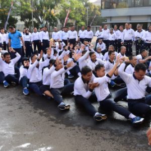 Serunya Personel Pushidrosal Mengikuti Lomba Tujuh Belas Agustusan 