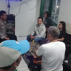 Bhabinkamtibmas Wilayah Hukum Polsek Jasinga Mengajak Warga Binaan Untuk Menjaga Kamtibmas Wujud Sinergi Antara Petugas Kepolisian Dan Masyarakat