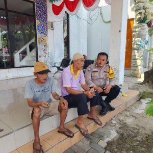 Bhabinkamtibmas Pulau Pramuka Jalin Silaturahmi dan Himbau Pesan Kamtibmas untuk Cegah Paham Radikal