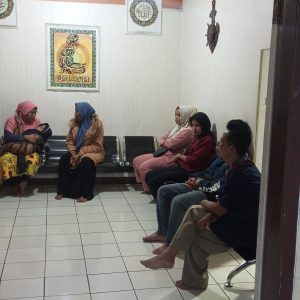 Forum Komunikasi Wartawan Sukabumi Bersatu (FKWSB) Tanggapi Soal Maraknya Perawat Membuka Praktik Perorangan  Secara Medis Dengan Secara ilegal