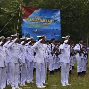 Lanal Bintan Laksanakan Upacara Peringati HUT TNI Angkatan Laut Ke-78