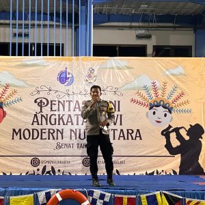 Bhabinkamtibmas Pulau Tidung Berikan Himbauan Positif pada Pensi SMKN 61 Jakarta 2023