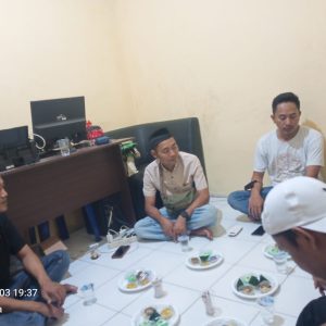 Syukuran sekaligus Santunan Anak Yatim Di Kantor Wol Berjalan Penuh Hikmad