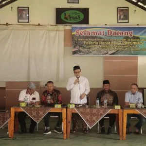 Penjabat (Pj) Wali Kota Payakumbuh Jasman menghadiri kegiatan rapat kerja Perkumpulan Keluarga Pesisir Selatan (PKPS)